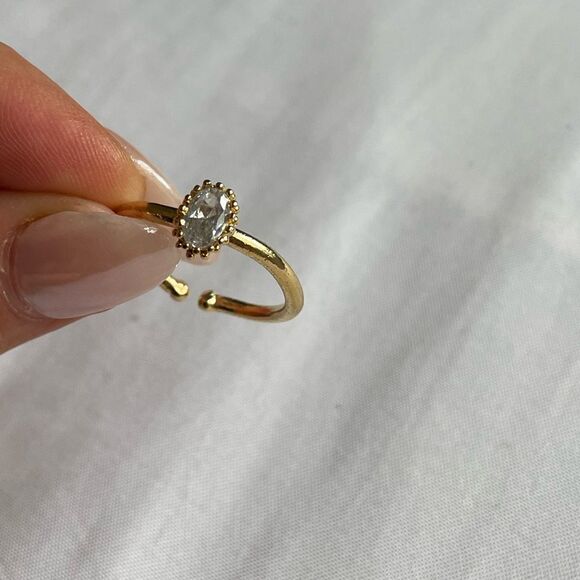 Gold & stone ring - Picture 1 of 3